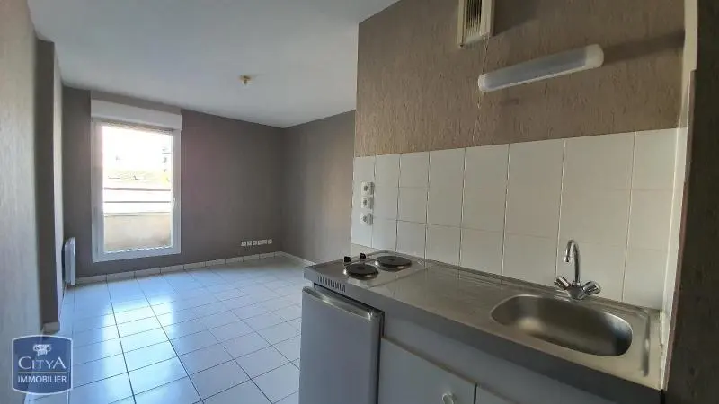 Photo 2 Appartement 1 pièce 20m²