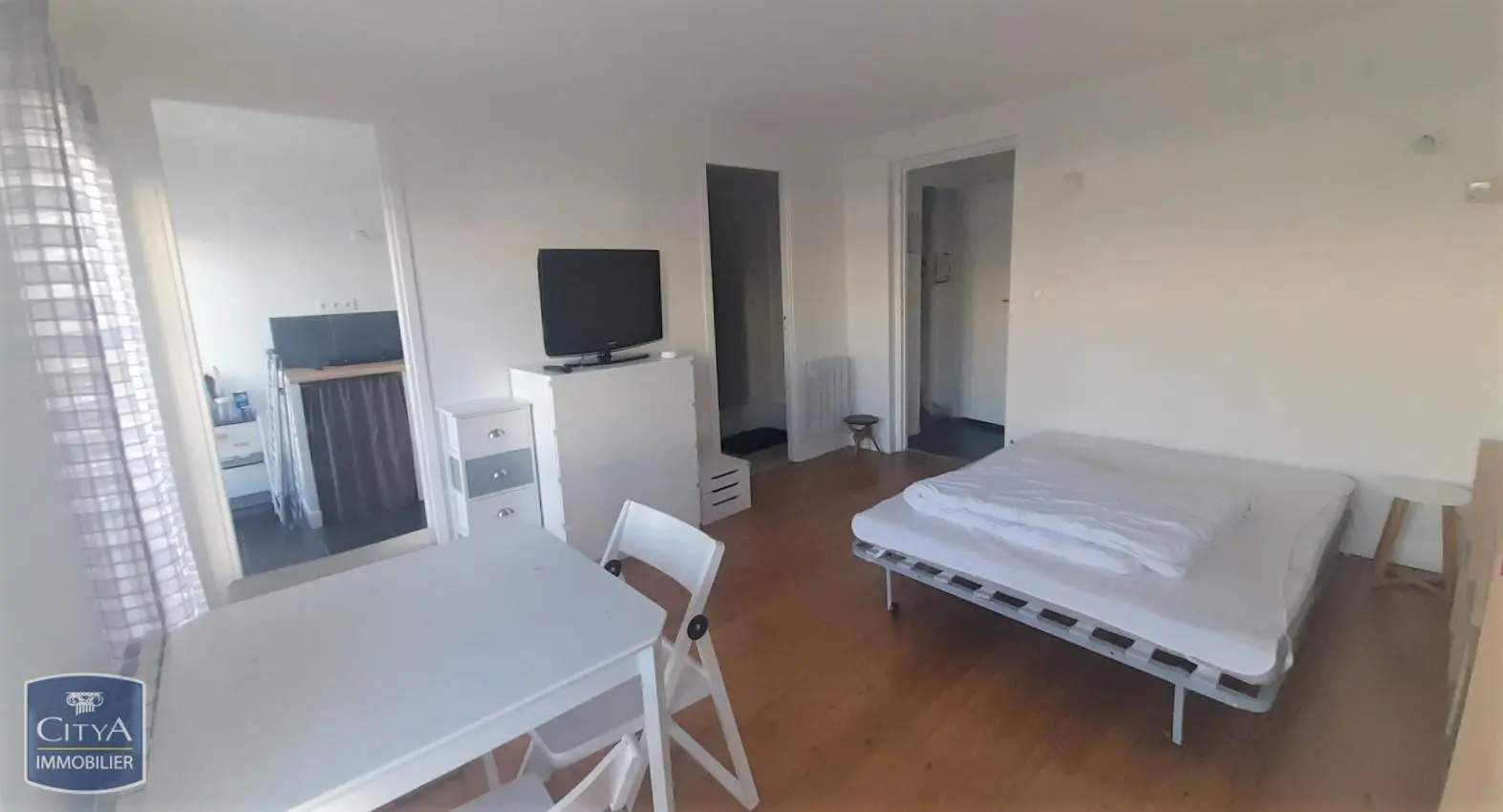 Photo 3 Appartement 1 pièce 25.68m²