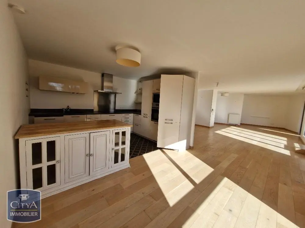 Photo 4 Appartement 4 pièces 145.84m²
