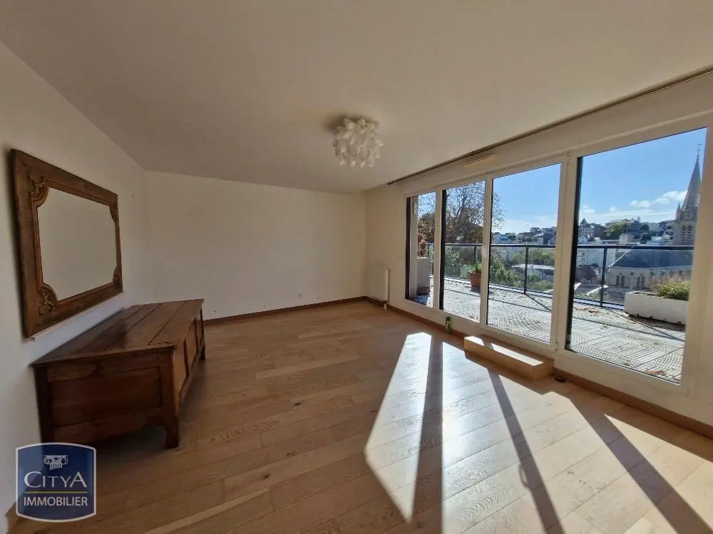 Photo 18 Appartement 4 pièces 145.84m²