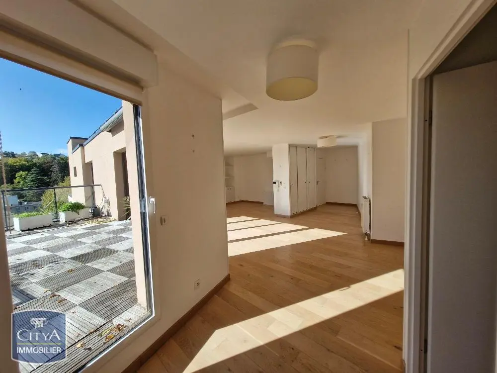 Photo 19 Appartement 4 pièces 145.84m²