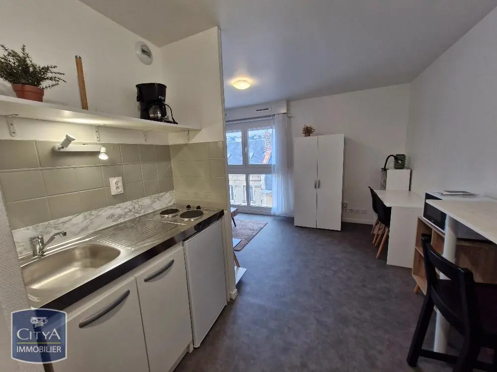 Photo 8 Appartement 1 pièce 22.69m²