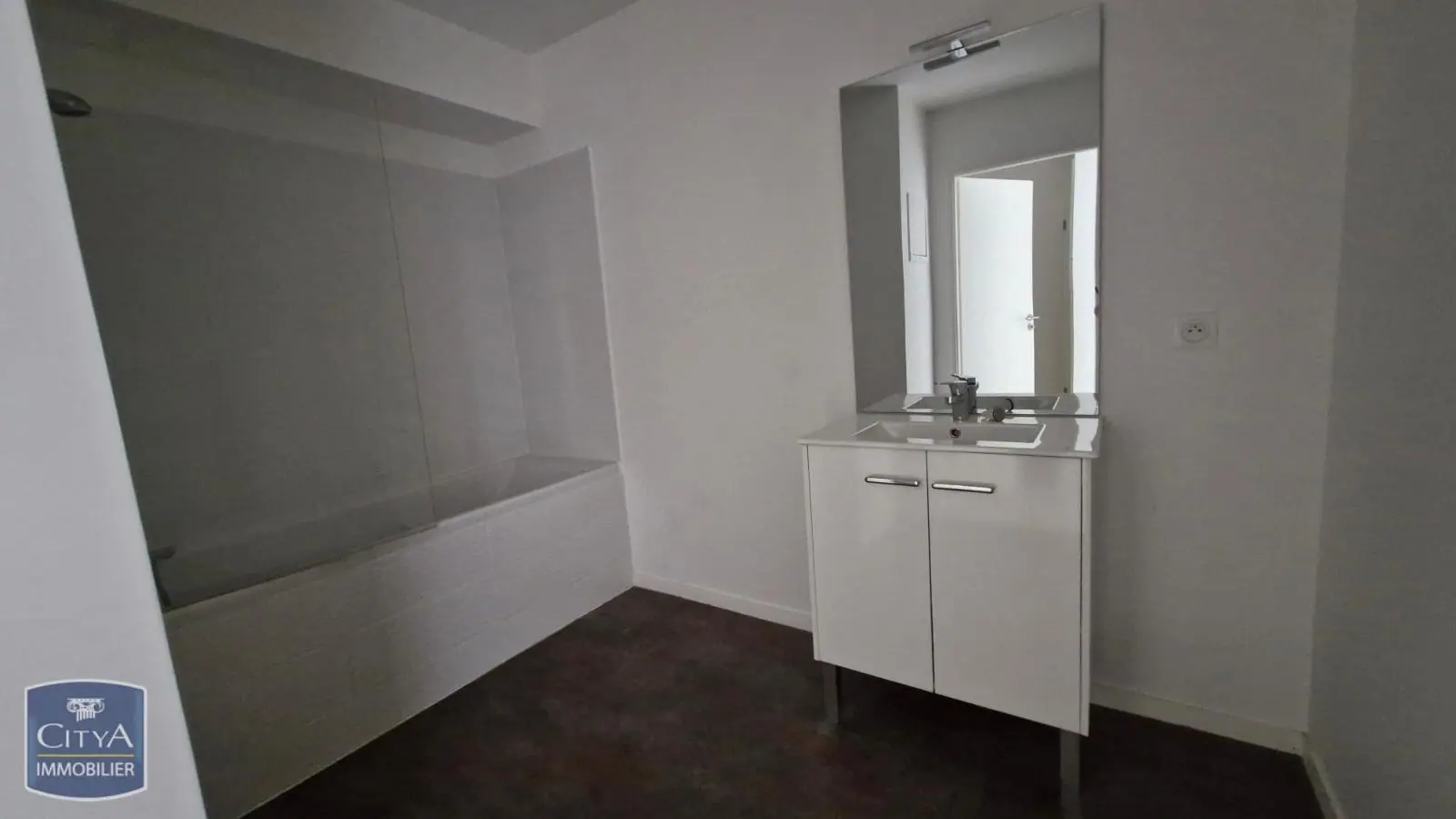 Photo 3 Appartement 4 pièces 79.56m²