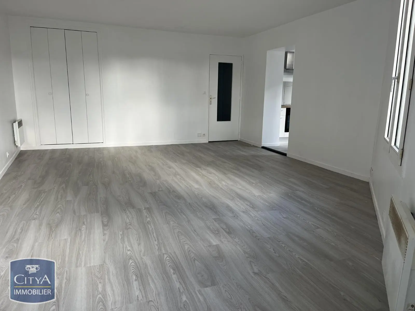 Photo 3 Appartement 4 pièces 76.73m²
