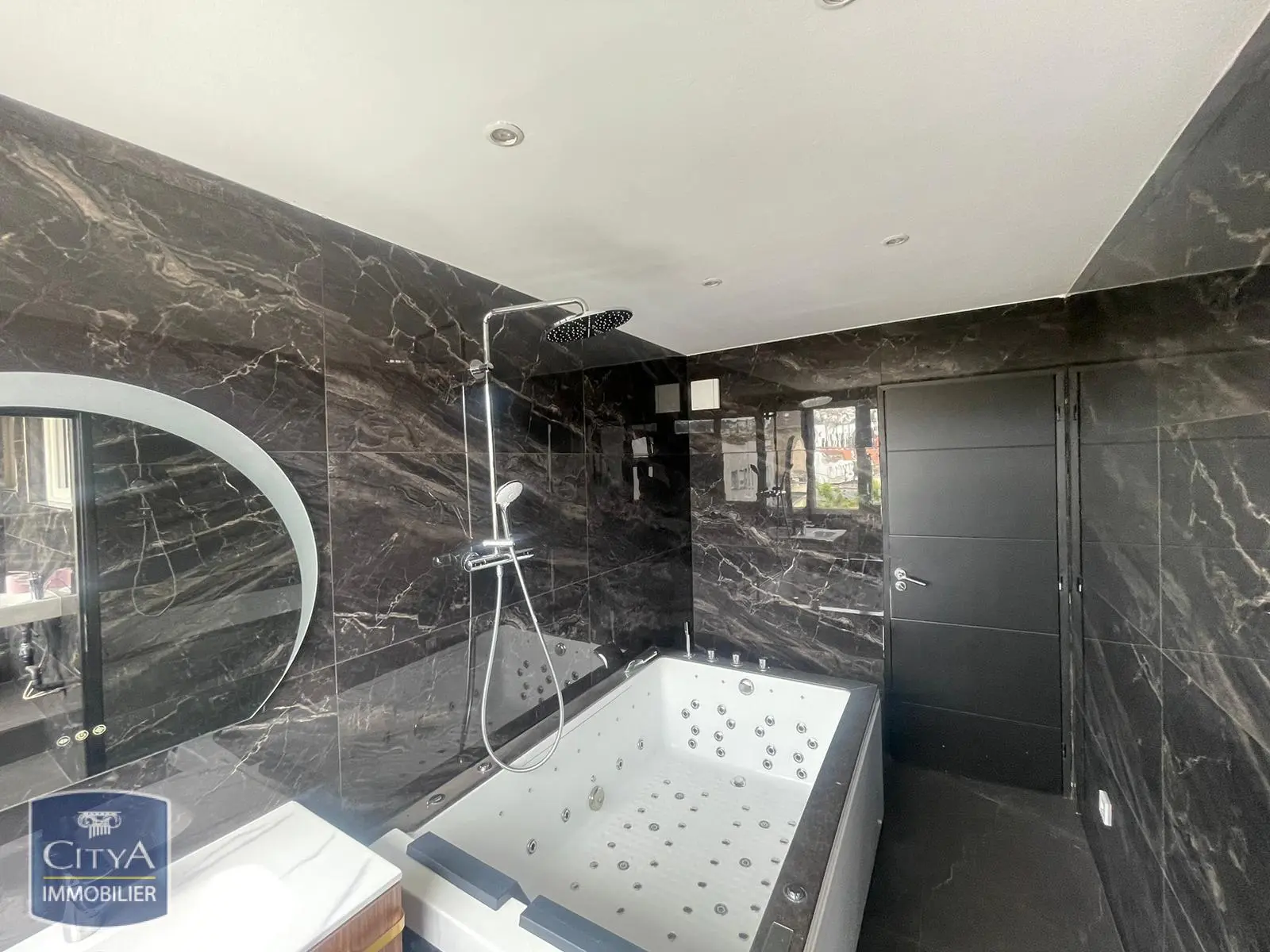 Photo 3 Appartement 3 pièces 67.57m²