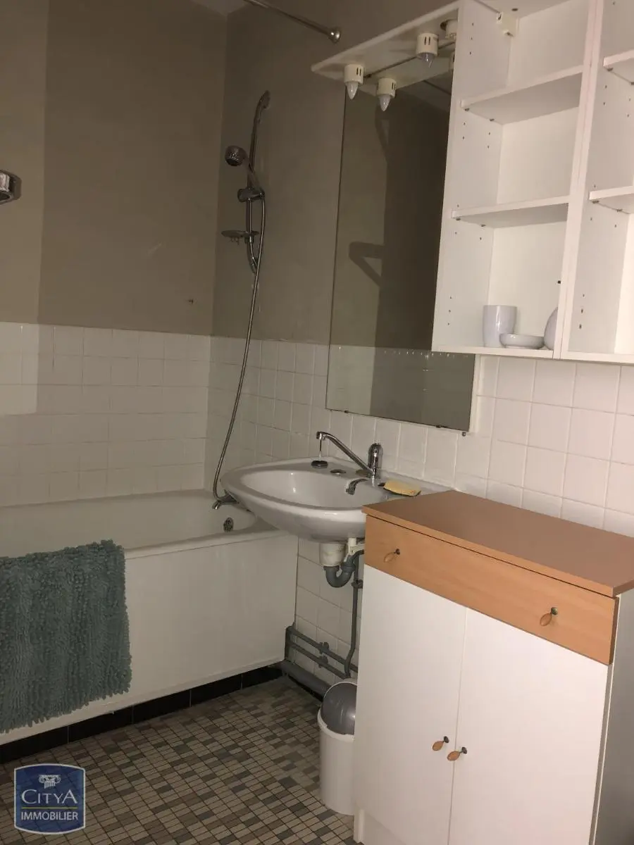 Photo 5 Appartement 1 pièce 32.84m²