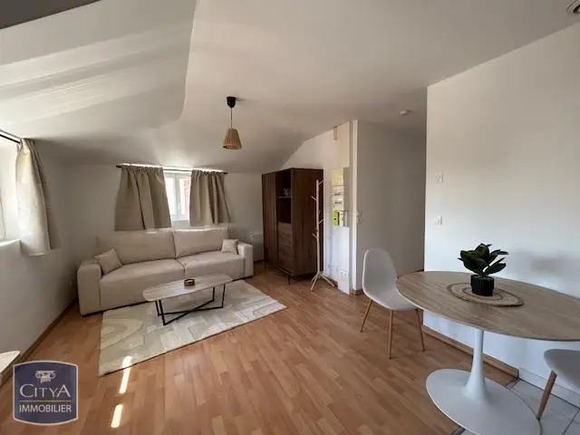 Photo 2 Appartement 1 pièce 27.24m²