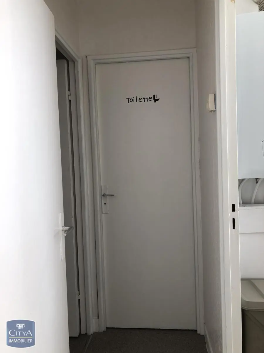 Photo 8 Appartement 1 pièce 32.84m²