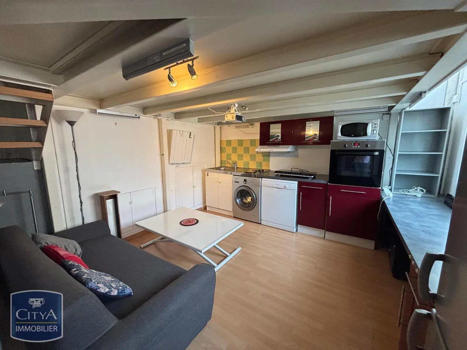 Photo 1 Appartement 1 pièce 28.97m²