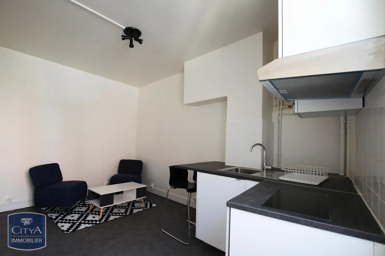 Photo 1 Appartement 2 pièces 30.19m²