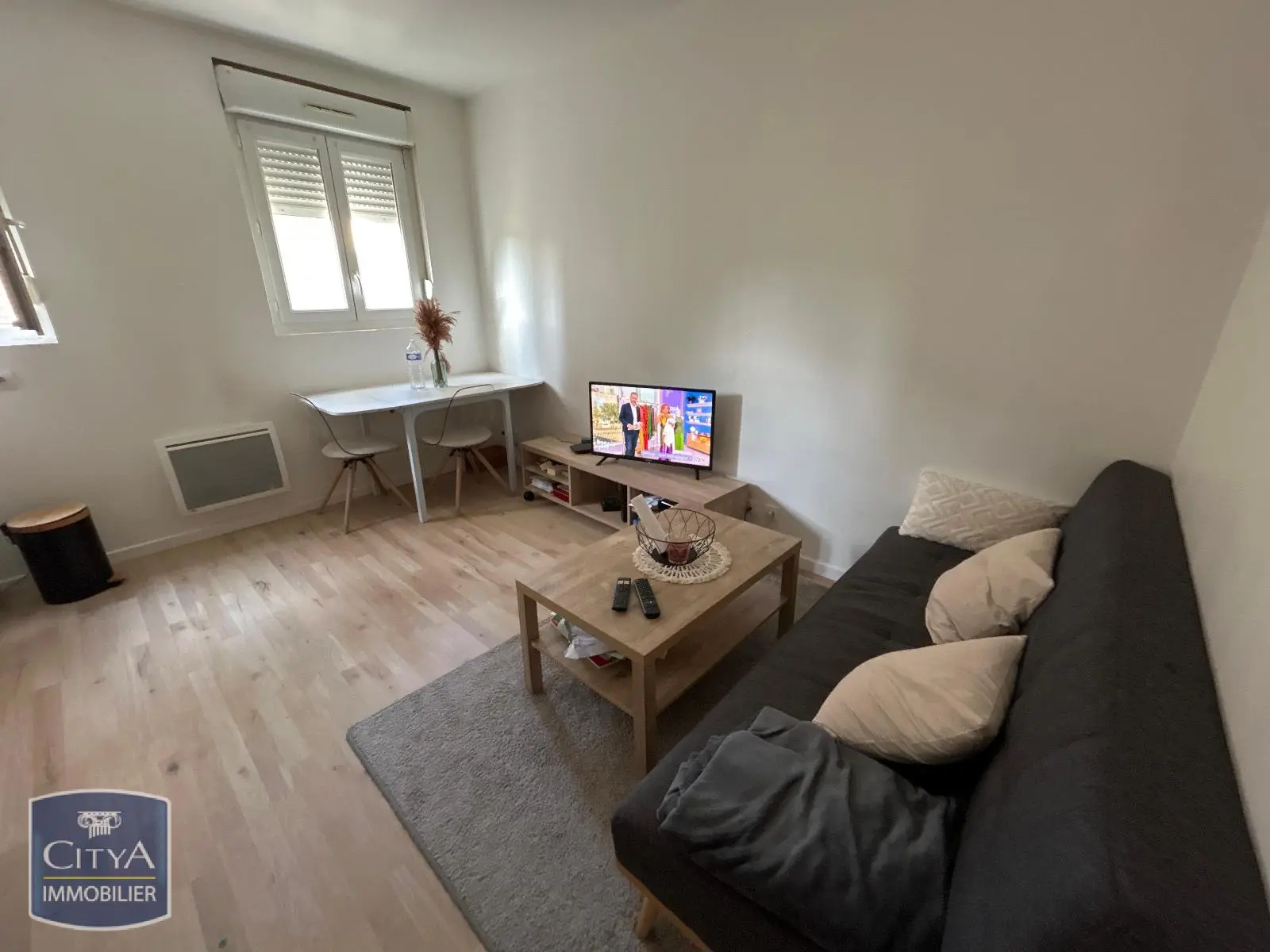 Photo 2 Appartement 2 pièces 27.98m²