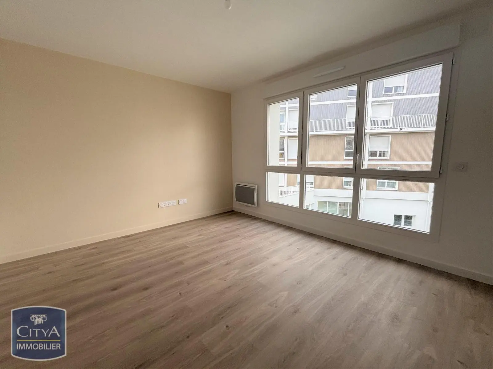 Photo 2 Appartement 1 pièce 27.25m²