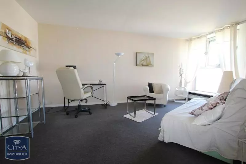 Illustration pour Appartement 1 pièce 32.46m² Photo Appartement 1 pièce 32.46m²