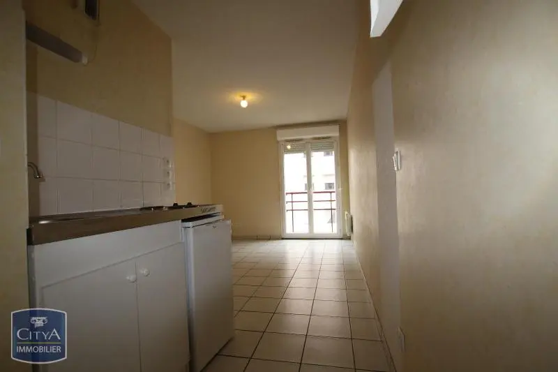 Photo 1 Appartement 1 pièce 20.06m²