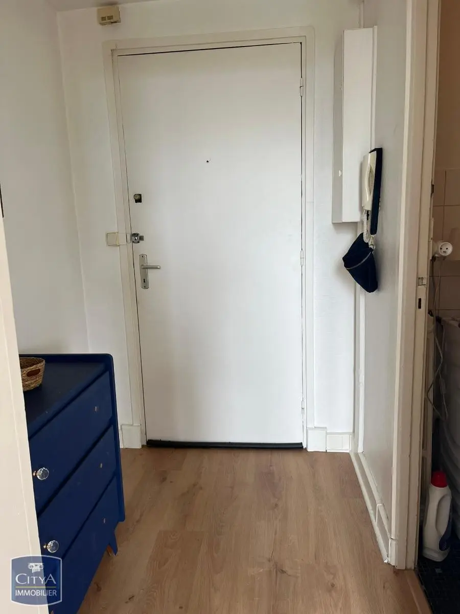 Photo 3 Appartement 1 pièce 28.67m²