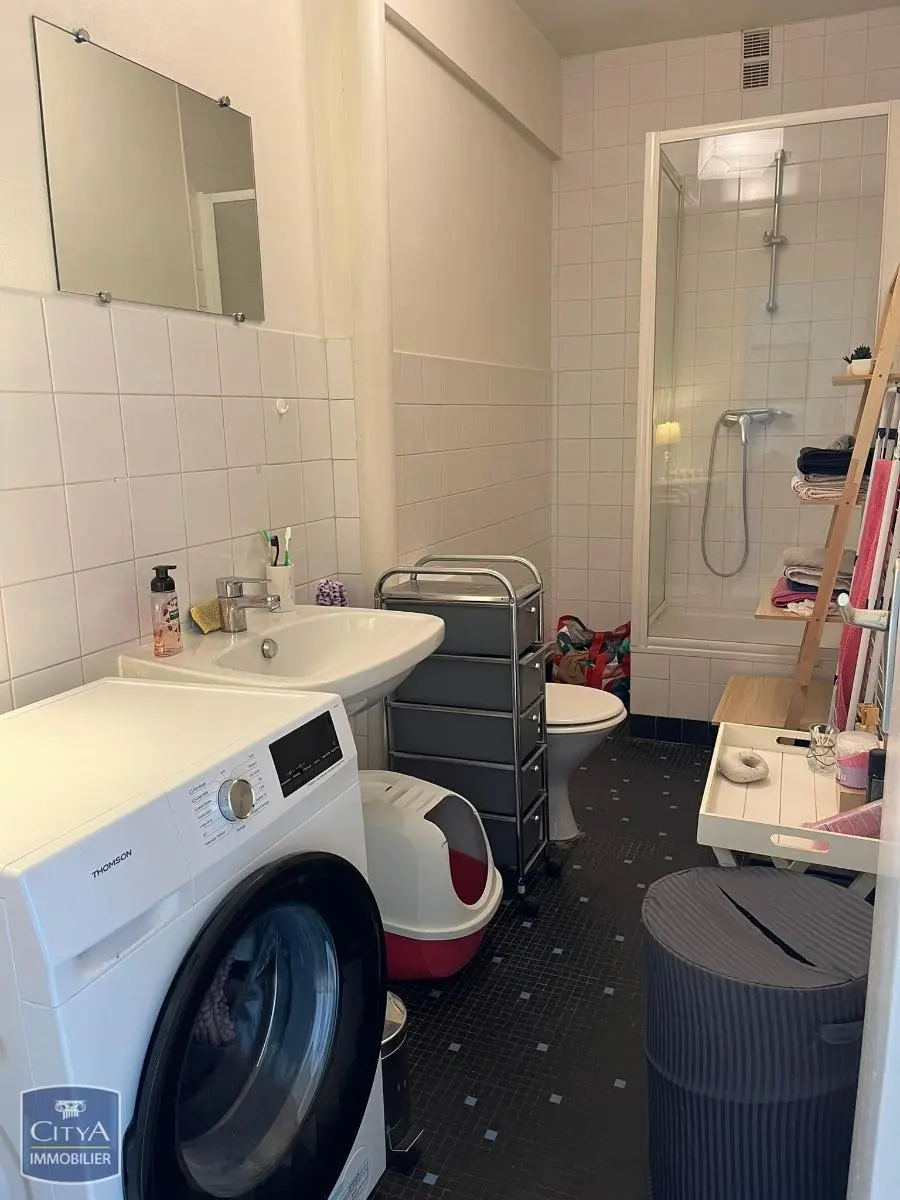 Photo 2 Appartement 1 pièce 28.67m²