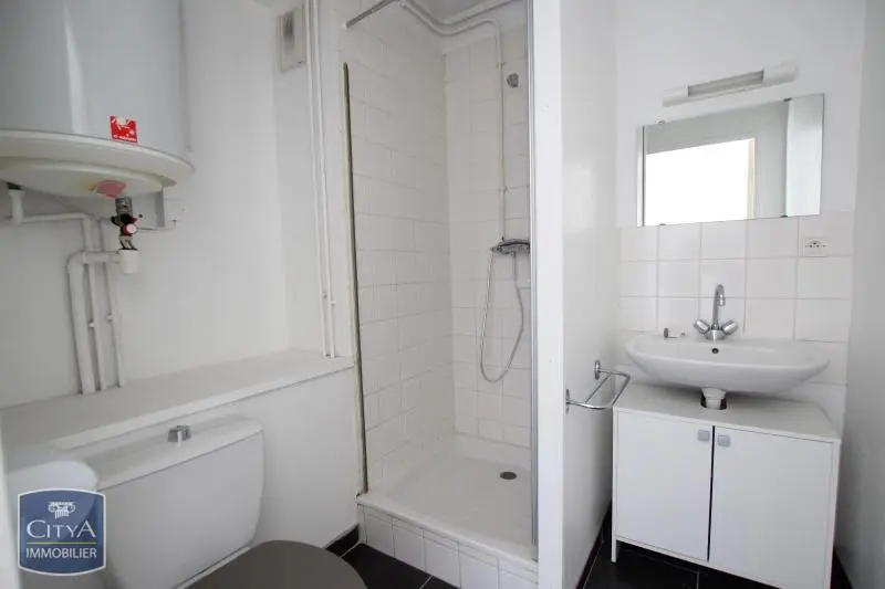Photo 4 Appartement 1 pièce 23.9m²