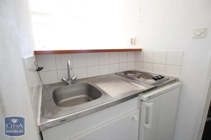 Photo 3 Appartement 1 pièce 23.9m²