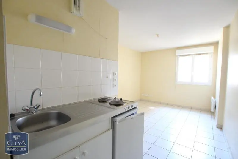 Illustration pour Appartement 1 pièce 20m² Photo Appartement 1 pièce 20m²