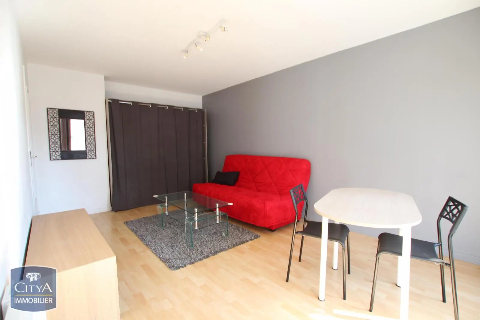 Photo 2 Appartement 1 pièce 26.91m²