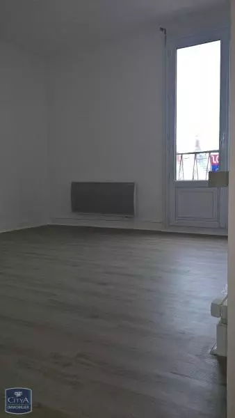 Illustration pour Appartement 2 pièces 42m² Photo Appartement 2 pièces 42m²