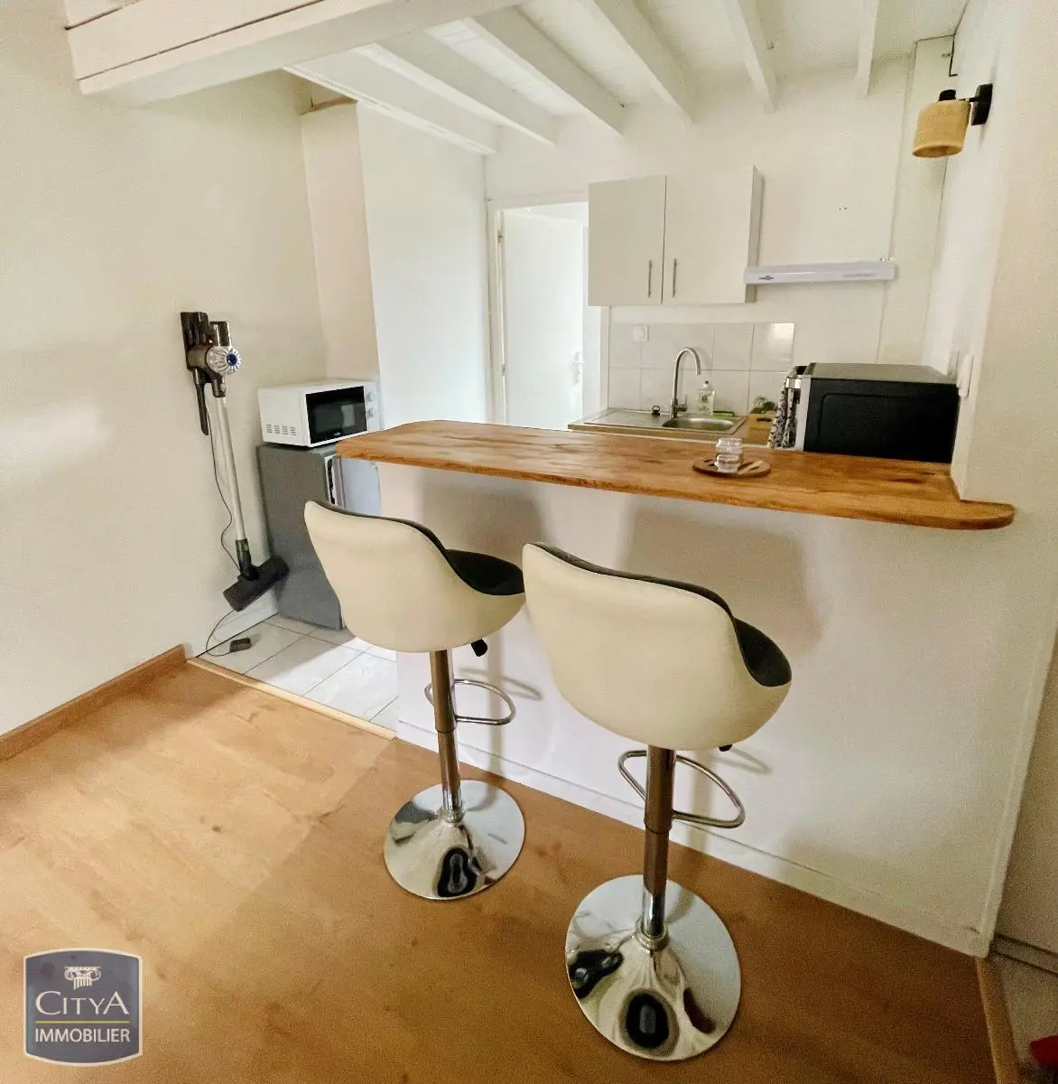 Photo 3 Appartement 1 pièce 27.3m²