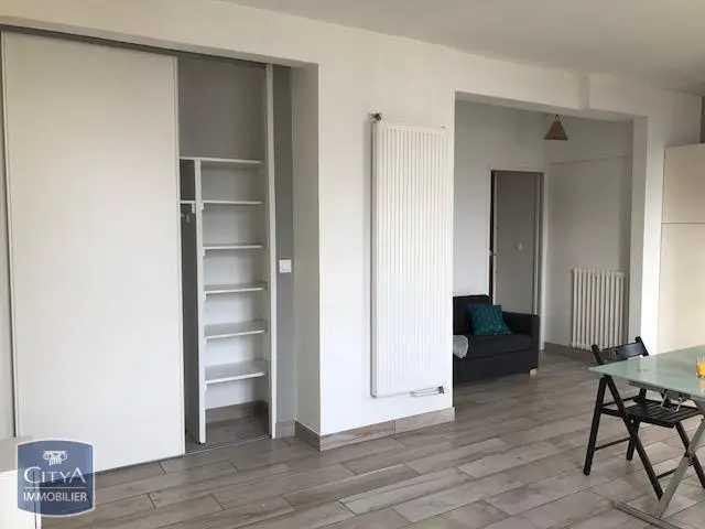 Photo 3 Appartement 1 pièce 35.1m²