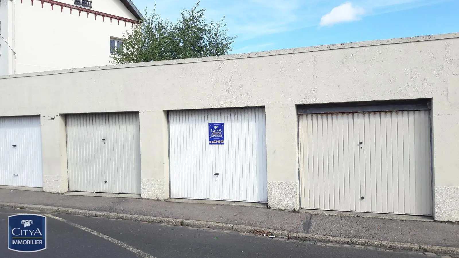 Photo 1 Parking 15m²
