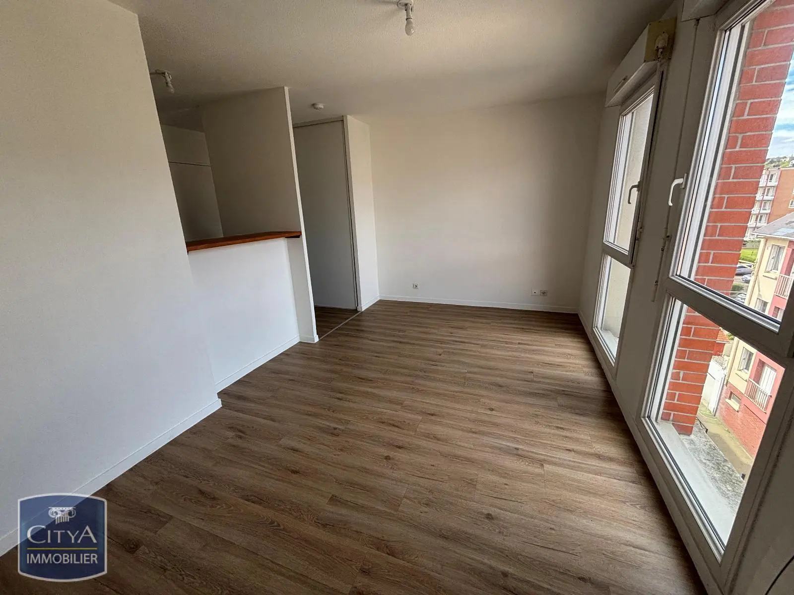 Photo 3 Appartement 1 pièce 22.75m²