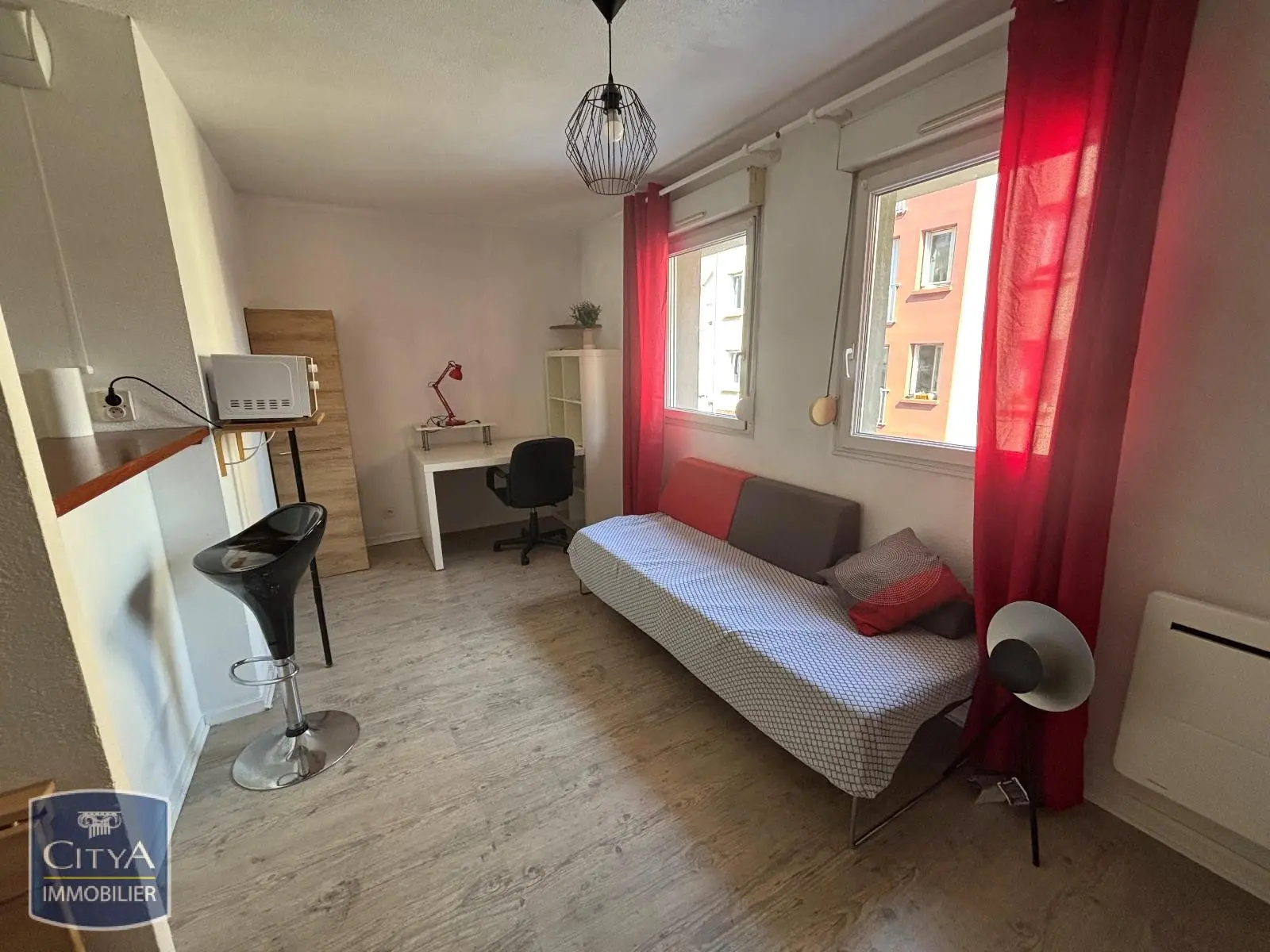Photo 1 Appartement 1 pièce 24.2m²