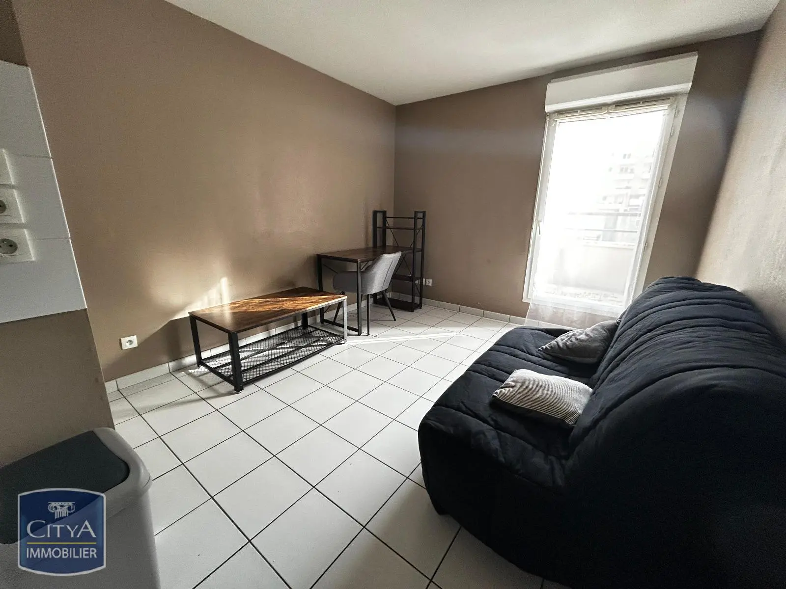Photo 1 Appartement 1 pièce 19m²