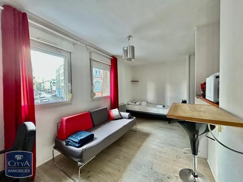 Photo 2 Appartement 1 pièce 24.2m²