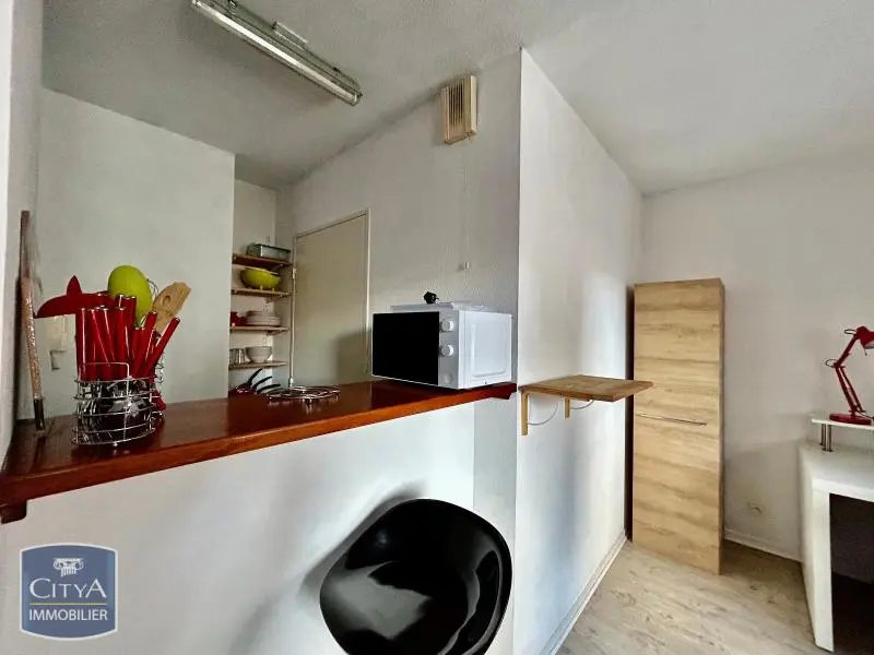 Photo 3 Appartement 1 pièce 24.2m²