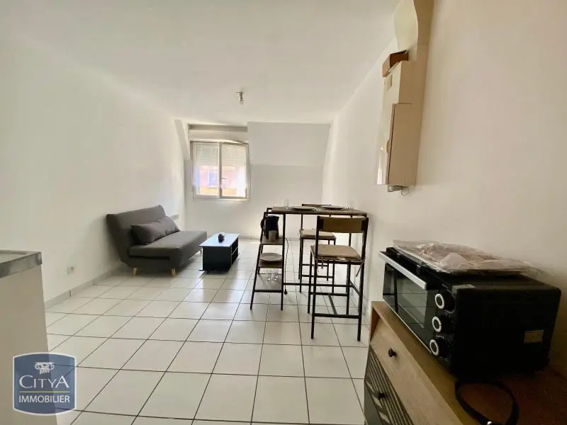 Photo 2 Appartement 1 pièce 32.5m²