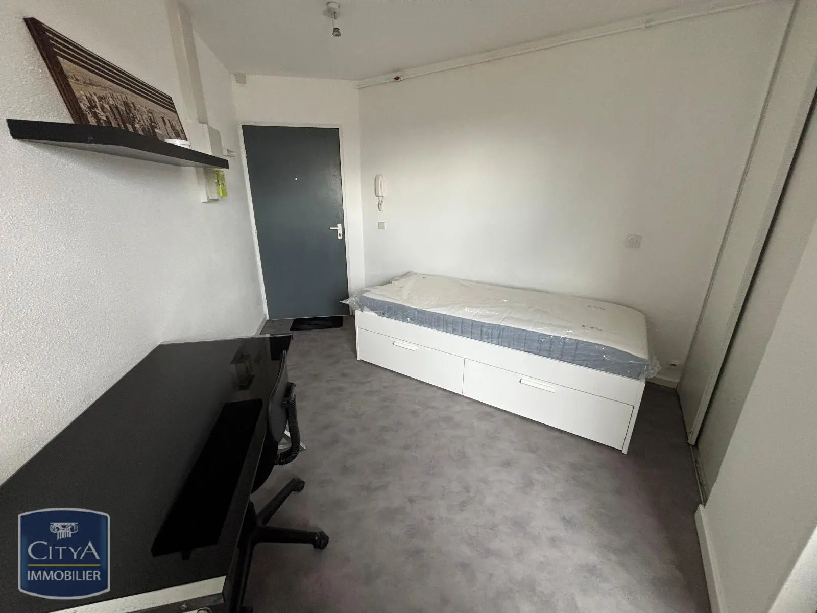 Photo 2 Appartement 1 pièce 18m²