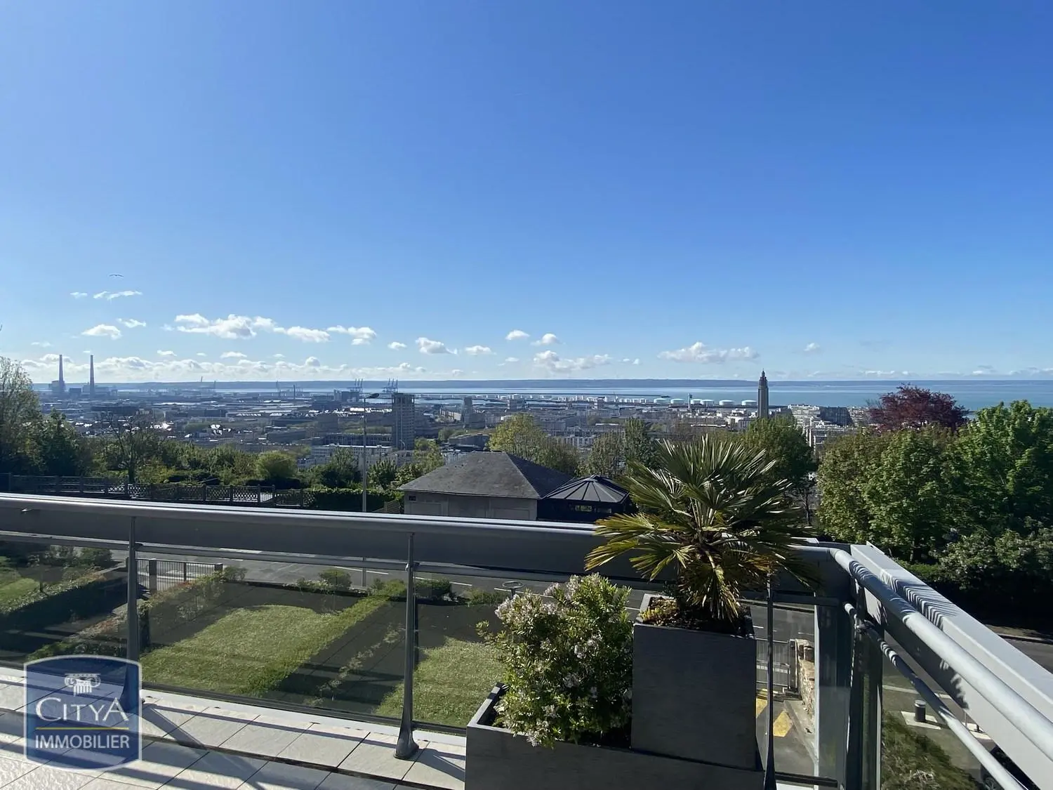 Photo 1 Appartement 4 pièces 105.55m²