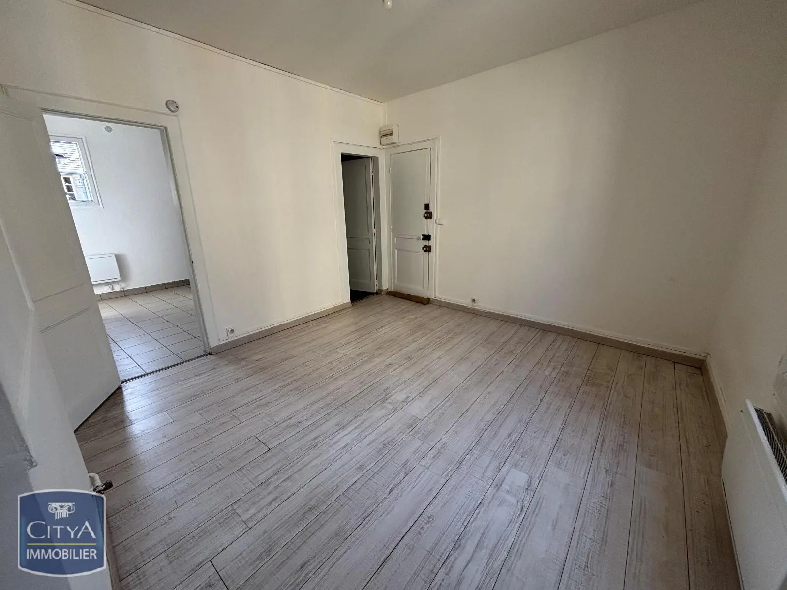 Photo 2 Appartement 1 pièce 29m²