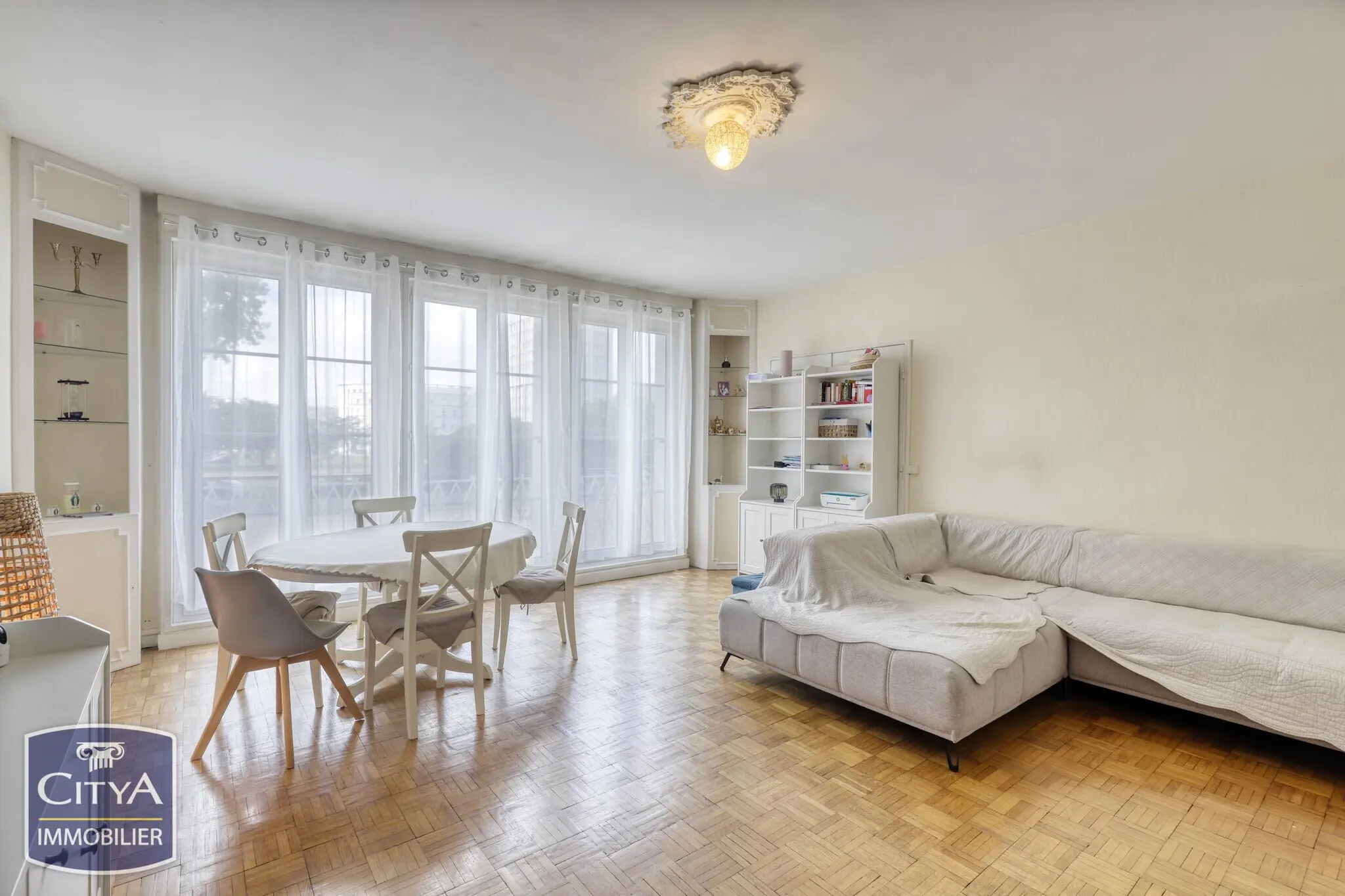 Photo 3 Appartement 4 pièces 106m²
