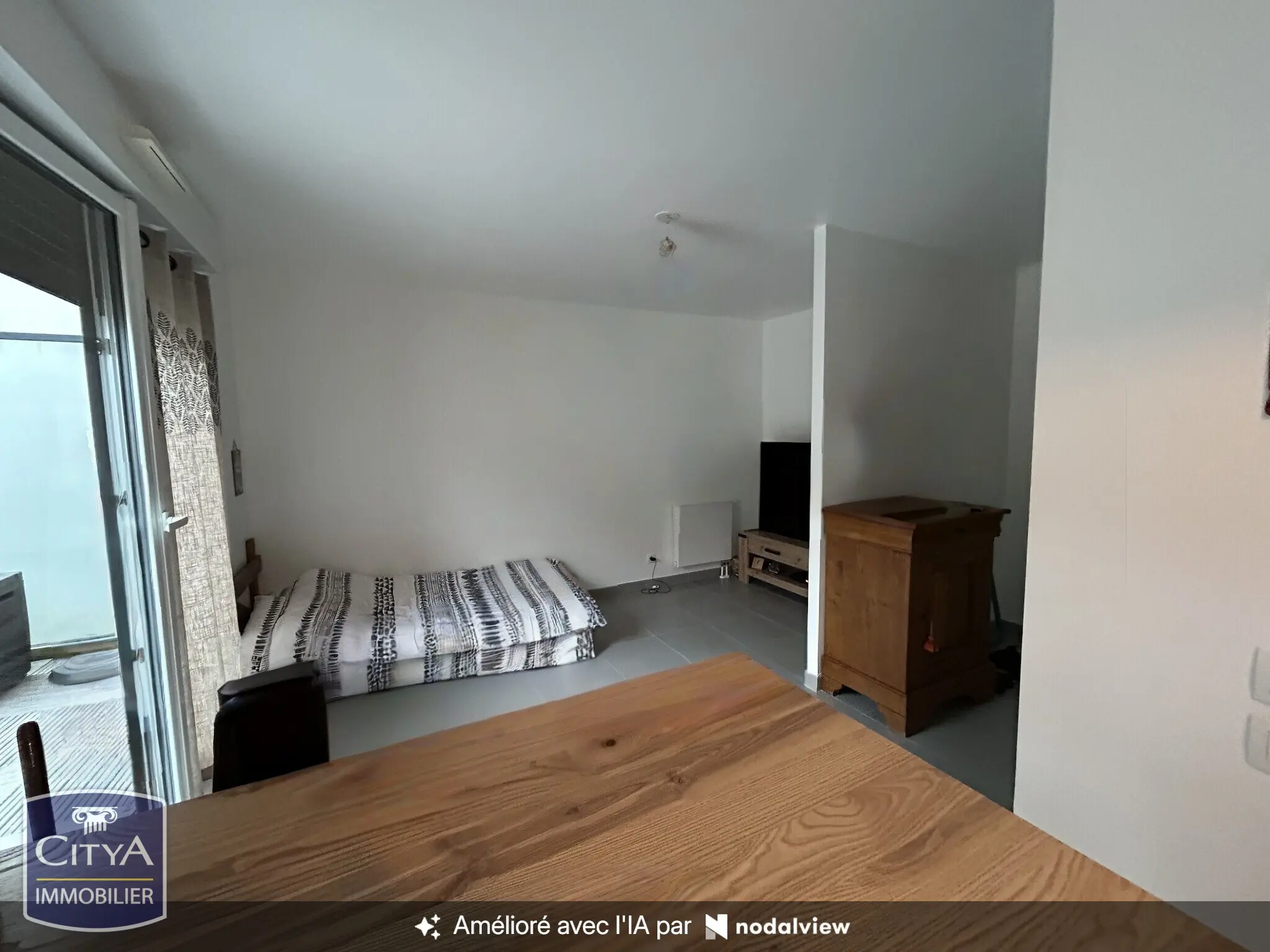 Photo 1 Appartement 1 pièce 28.16m²