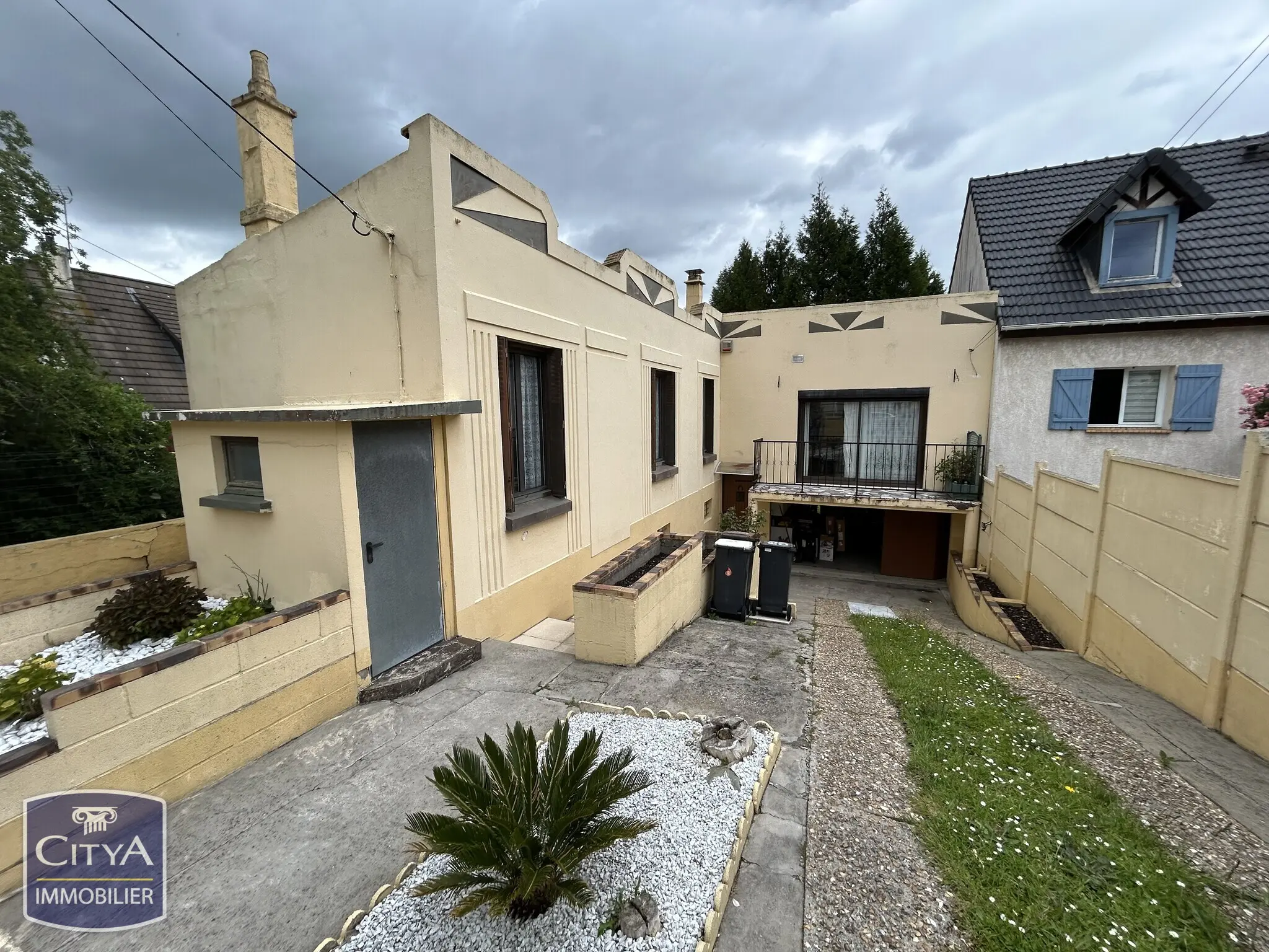 Photo 1 Maison 5 pièces 110m²