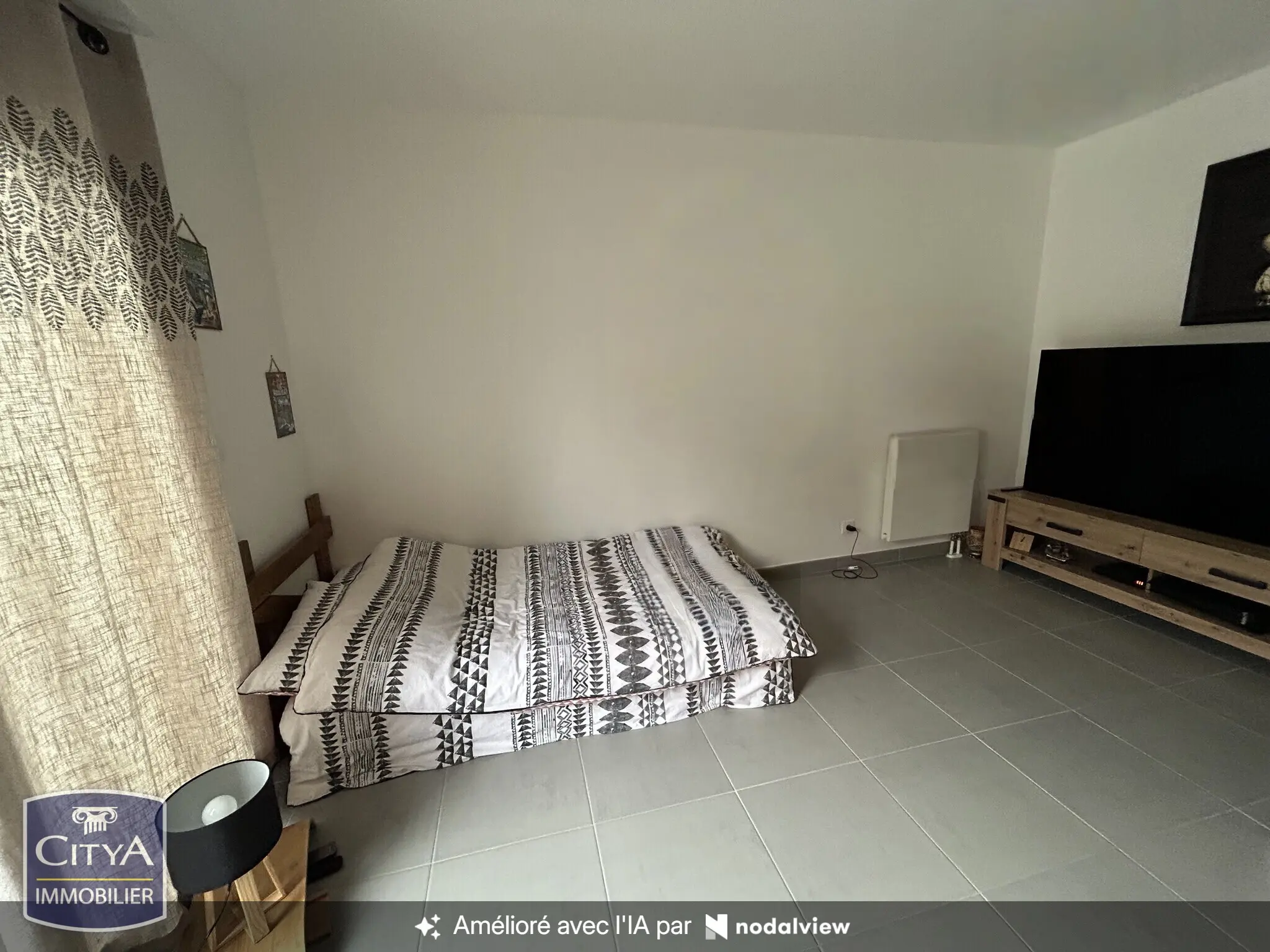 Photo 2 Appartement 1 pièce 28.16m²