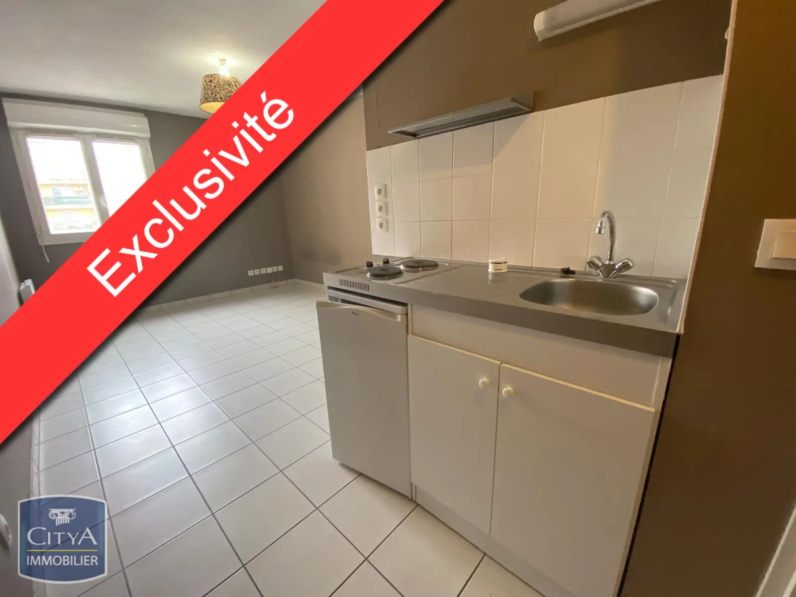 Photo 1 Appartement 1 pièce 20.6m²