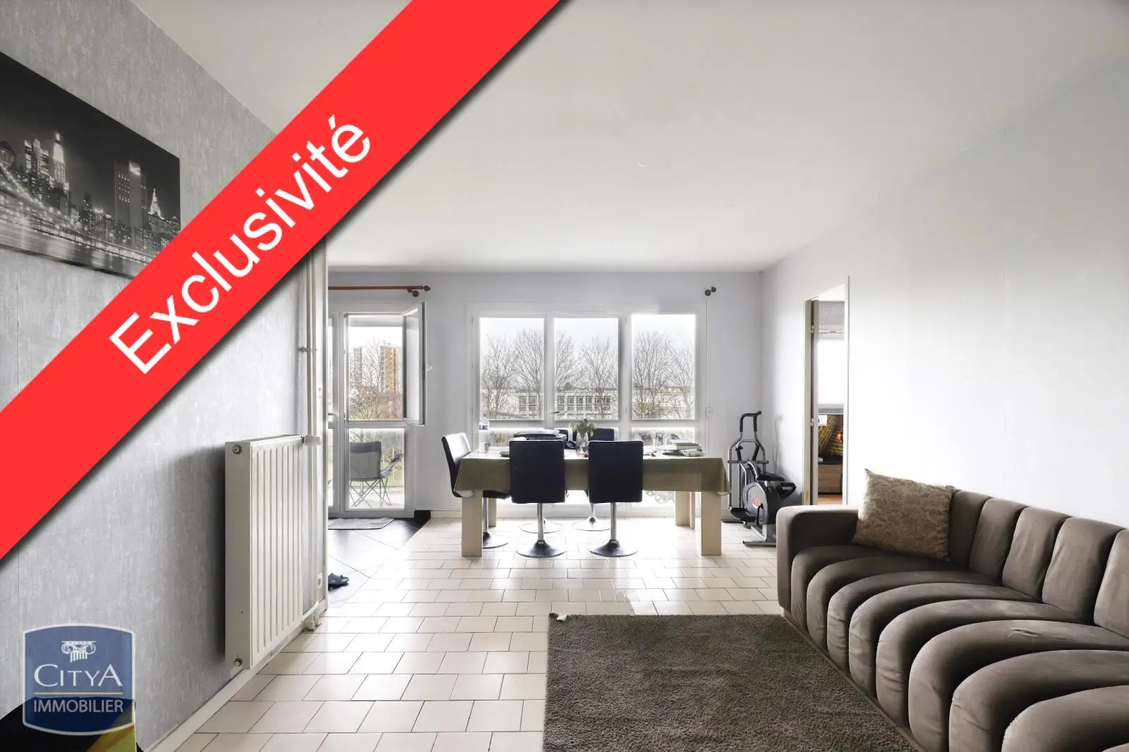 Photo 1 Appartement 4 pièces 79m²