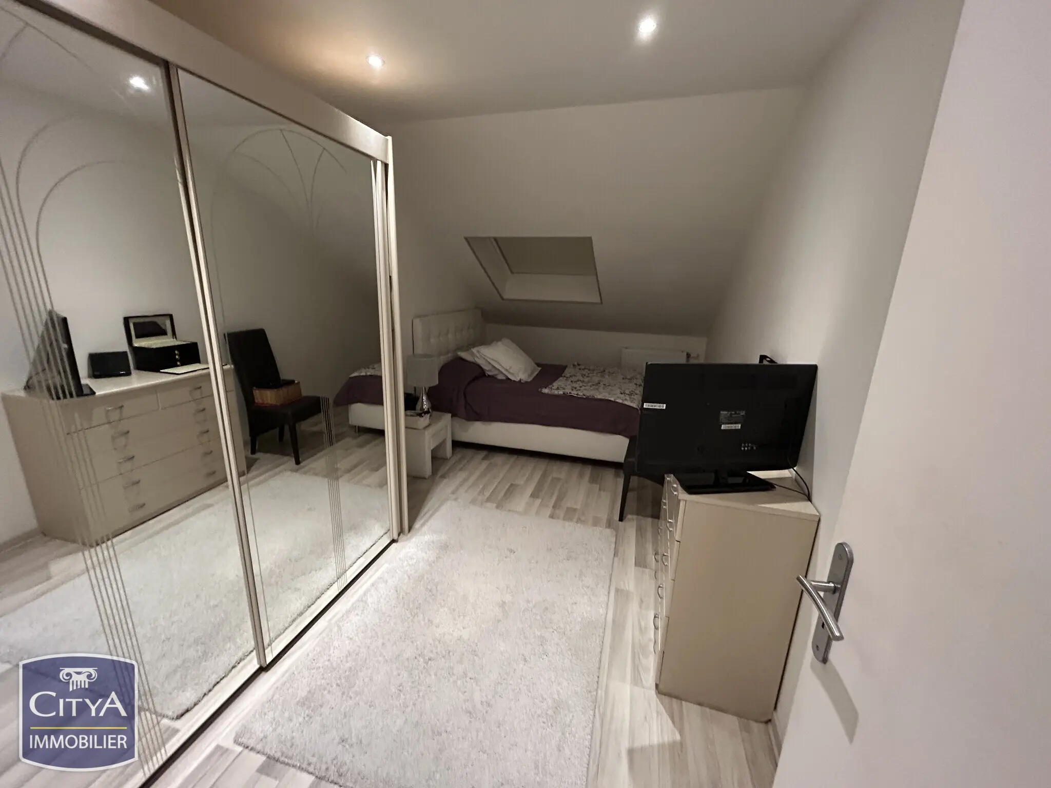 Photo 8 Appartement 5 pièces 93m²