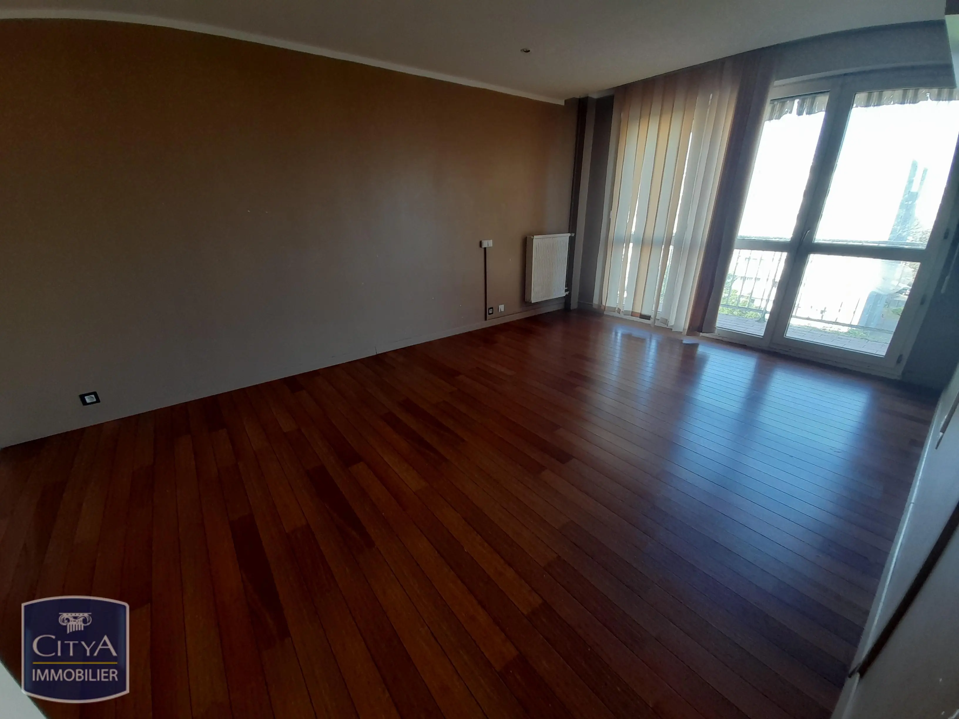 Photo 3 Appartement 5 pièces 96.76m²