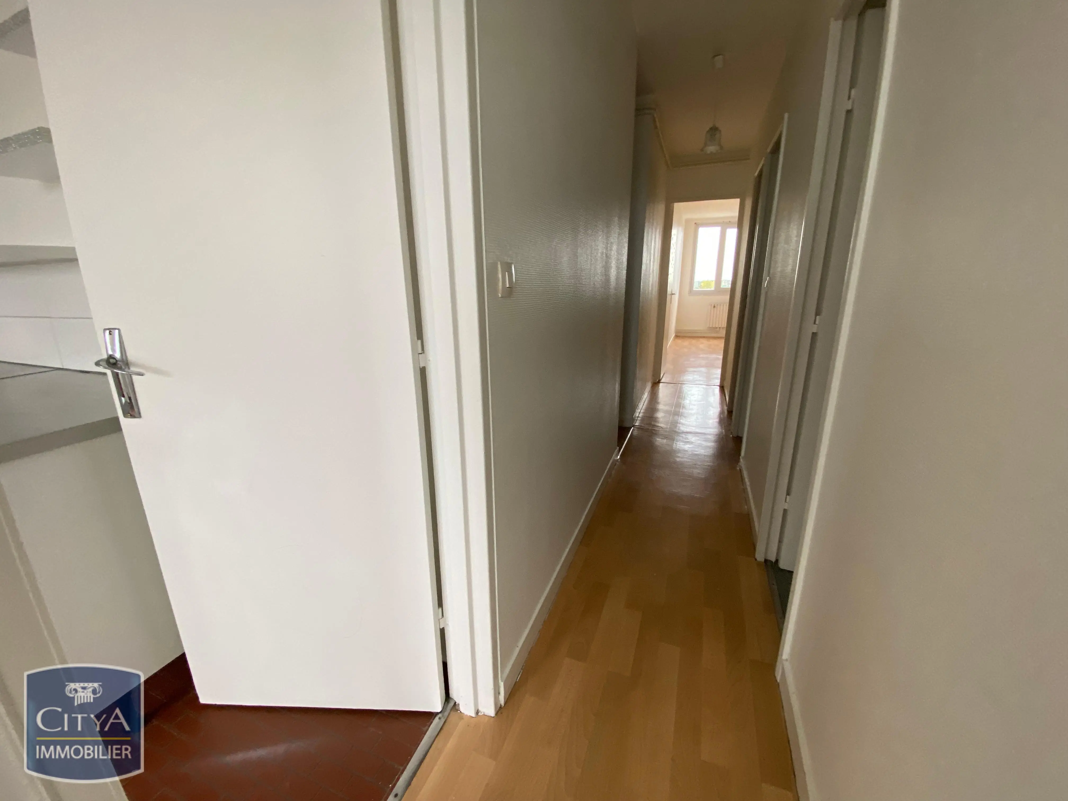 Photo 16 Appartement 4 pièces 88.31m²