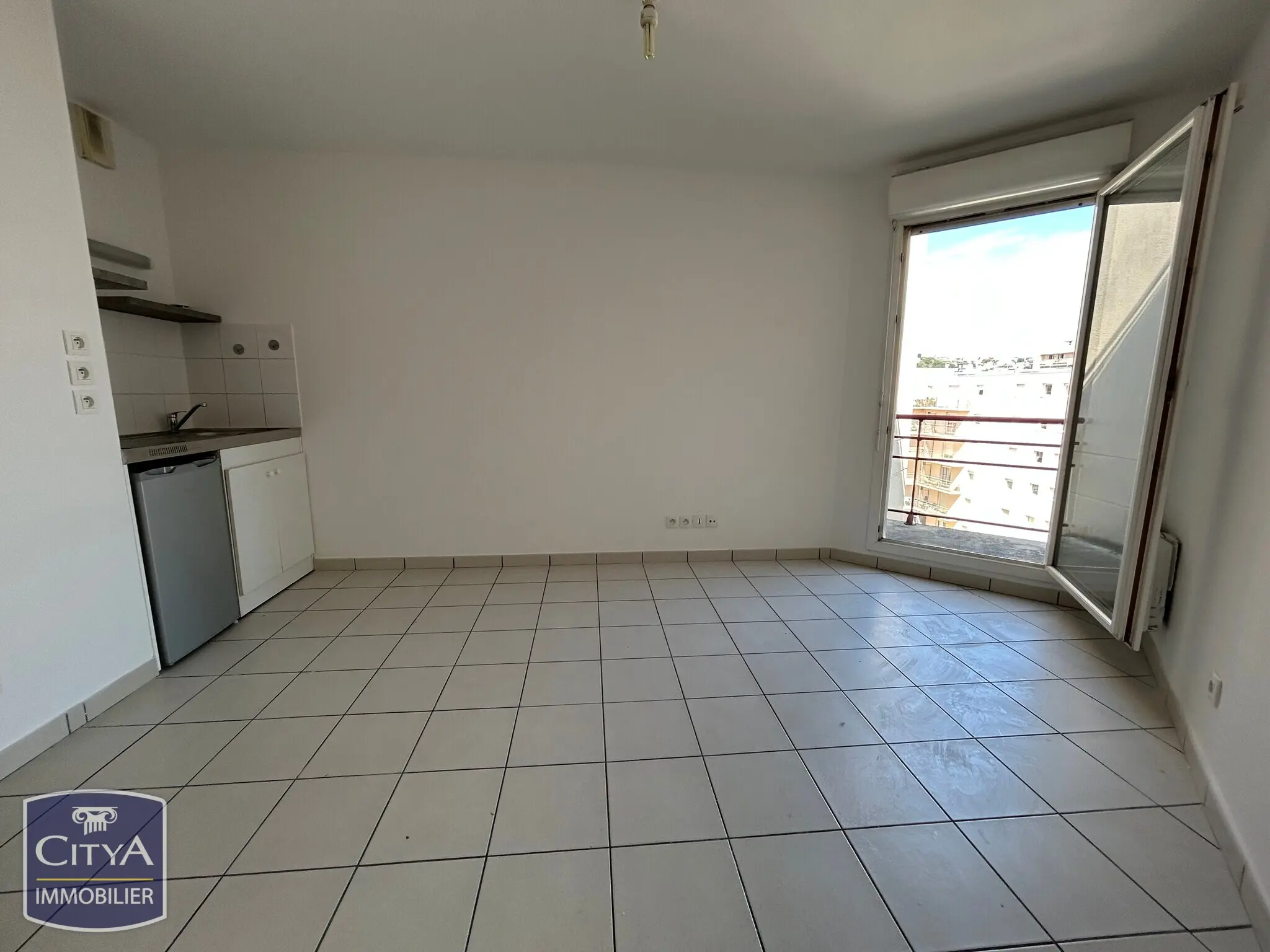 Photo 2 Appartement 1 pièce 20.7m²