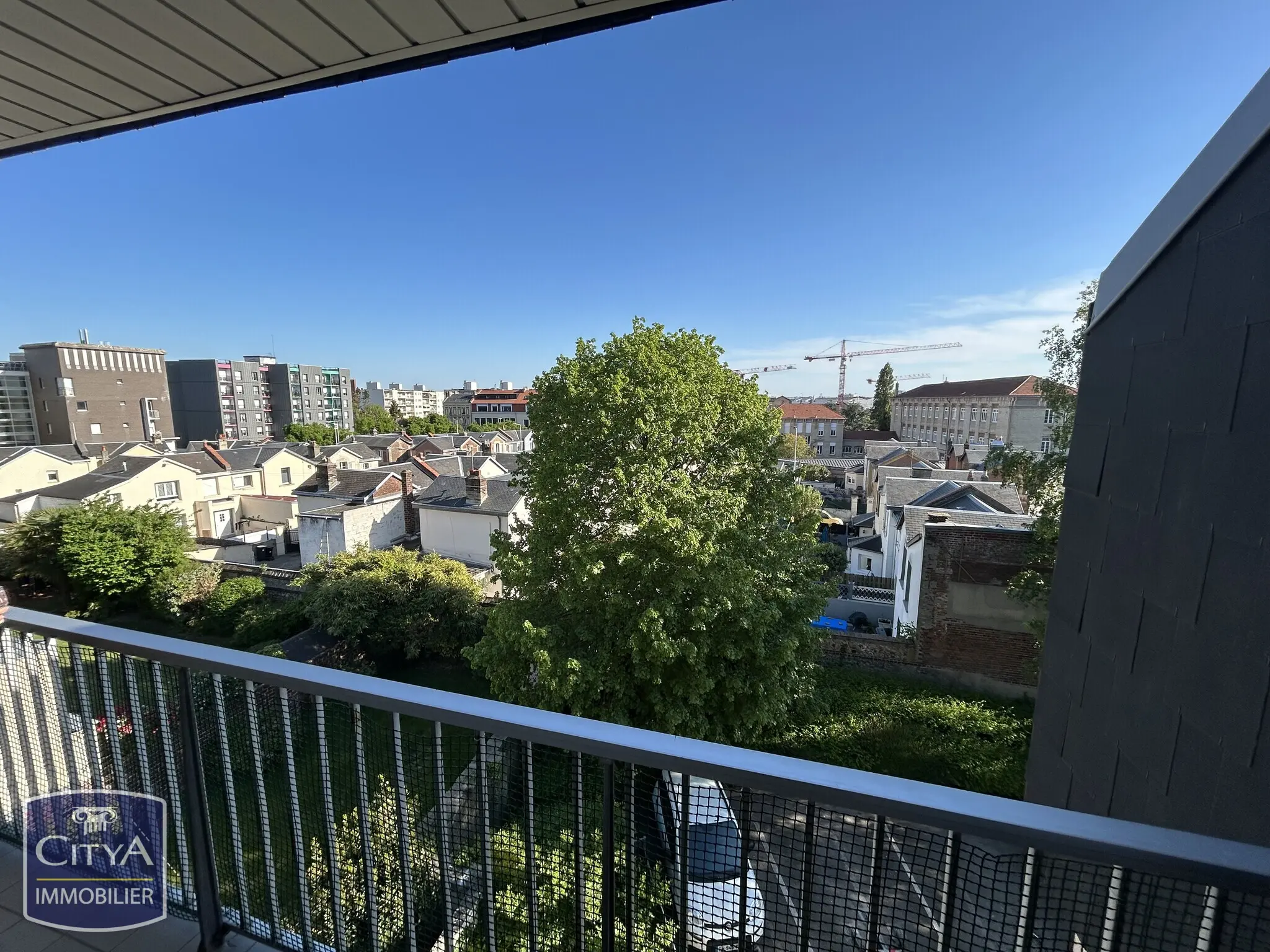 Photo 1 Appartement 5 pièces 93m²