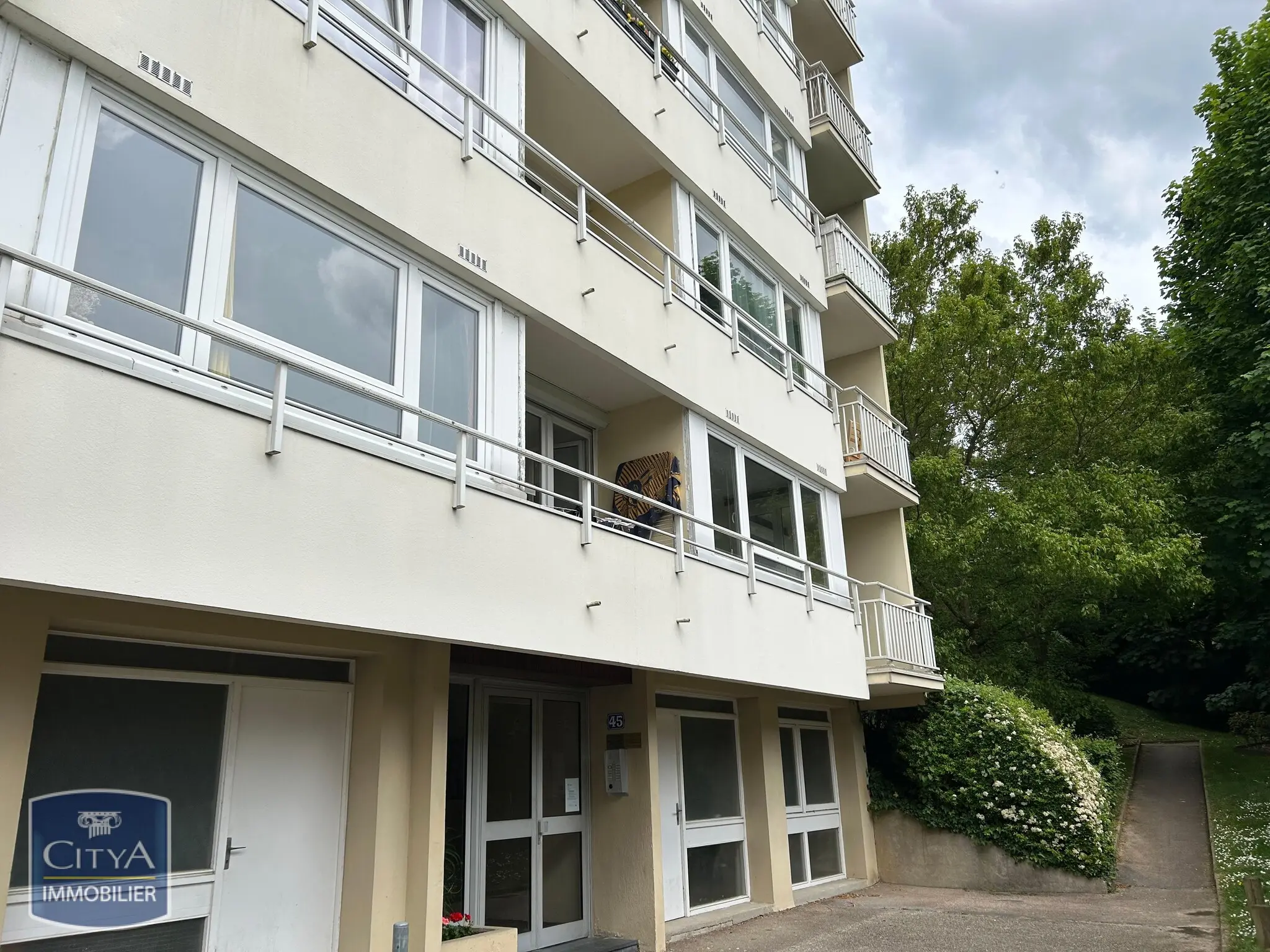 Photo 14 Appartement 1 pièce 33m²