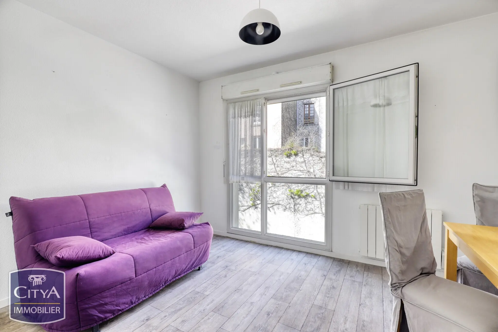 Photo 1 Appartement 1 pièce 20m²